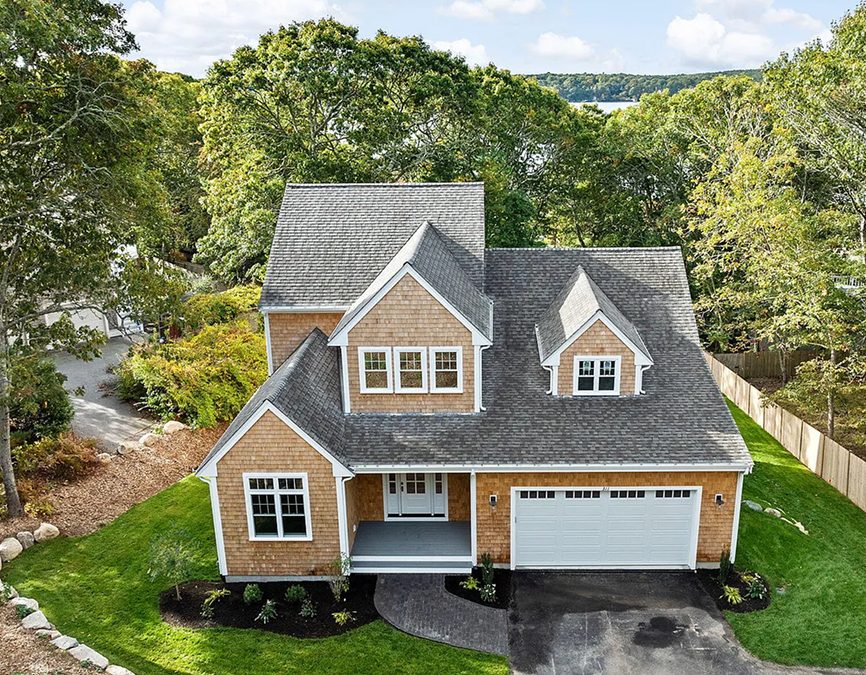 311 Mayfair Rd, Yarmouth Port, MA 02675