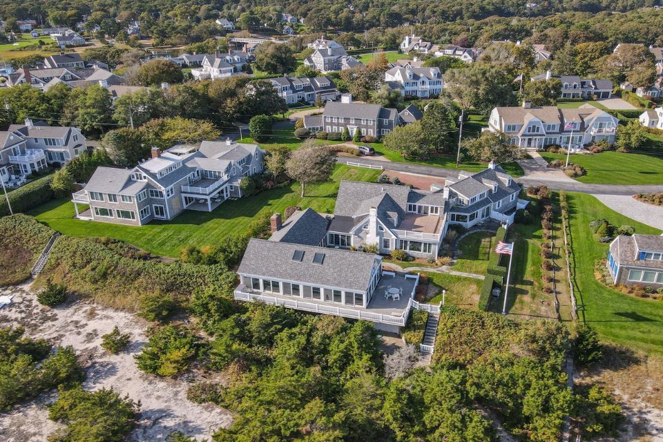 How Does Selling Luxury Homes on Cape Cod Differ From Traditional Real Estate?
