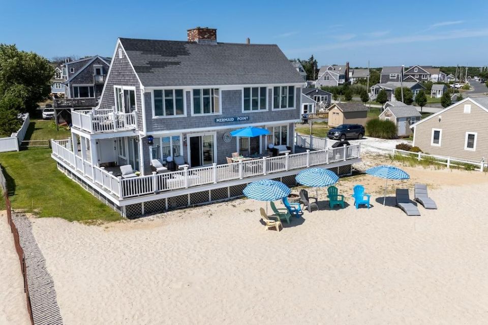 How Do You Successfully Sell a House on Cape Cod?