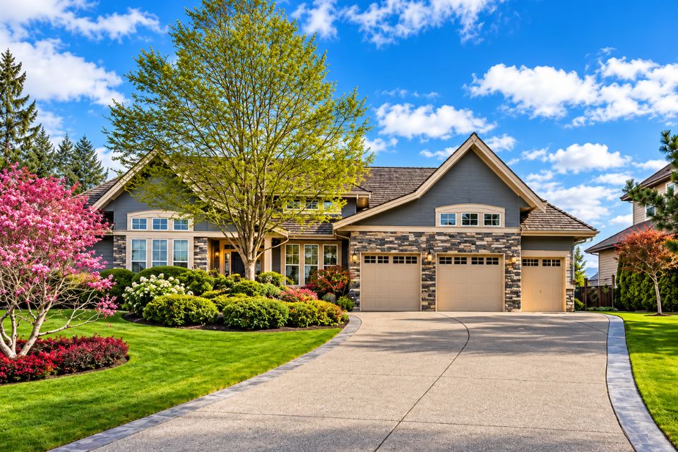 What Are the Best Cape Cod Towns for Year-Round Living?